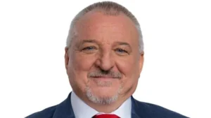 Az MSZP kétségbeesett vergődése a legrosszabb szappanoperákat idézi