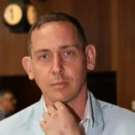 Elképesztő! Hetekig fogva tartották Molnár Gusztávot