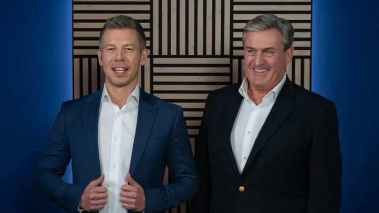 Magyar Péter a rátukmált magyar Jockey Ewinggal fényezné magát