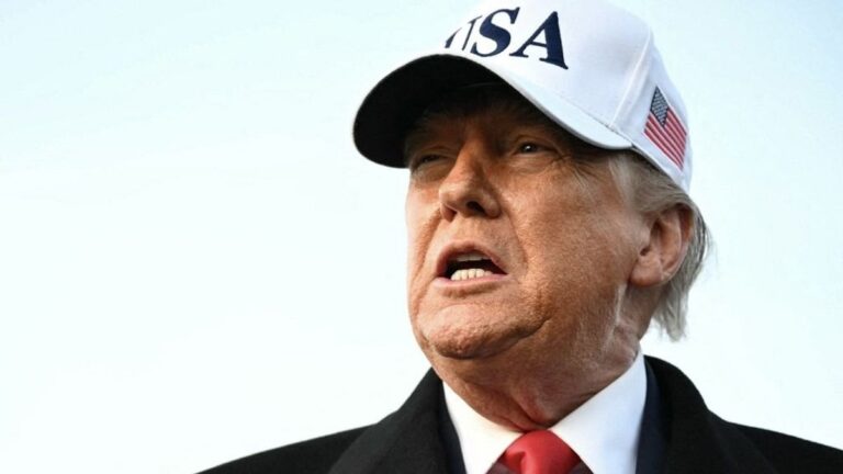 Trump: Rendkívül kemény amerikai fellépés várható, ha Irán kivégzi a letartóztatott tüntetőket