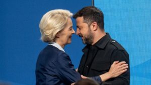 Brüsszel Ukrajnára költené az európaiak pénzét – a megkérdezésük nélkül