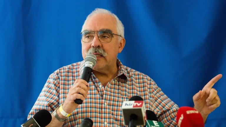 Bokros Lajos: El kell törölni a 13. havi nyugdíjat, vagy fel kell számolni az állami nyugdíjrendszert!