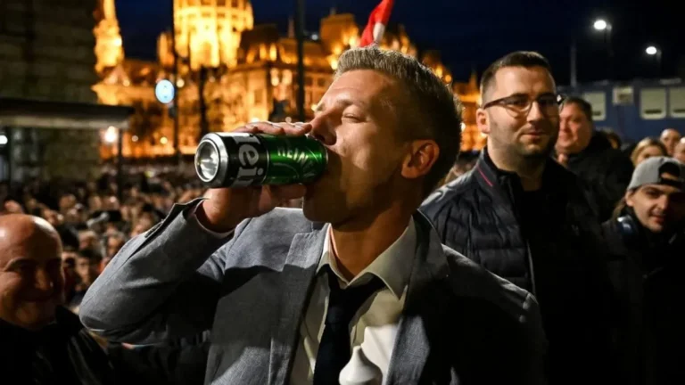 Hergelni akarnak, minden áron, mindegy mivel