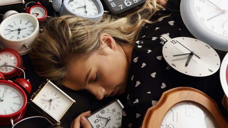 Korábban jön az óraátállítás 2026 tavaszán, mint az elmúlt években