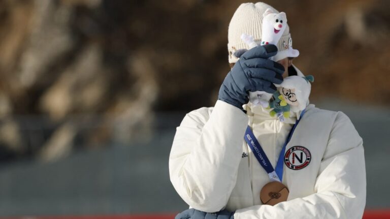 „Életem legnagyobb hibáját követtem el” – a téli olimpia bronzérmese a tévében közölte, hogy megcsalta a barátnőjét
