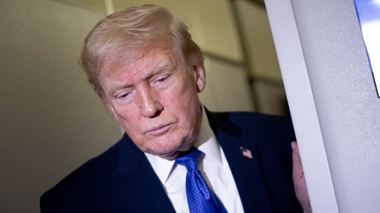 Trump ezúttal újabb 10 százalékos globális vámokat jelentett be