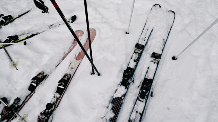 Betiltott vaxért zártak ki két sífutót a téli olimpiáról