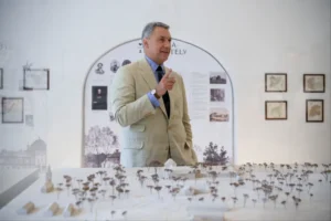 Tisza Párt: Köszönjük, hogy Lázár János saját magát vádolta meg bűncselekmény elkövetésével