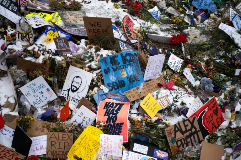 Minnesota nyomozói szerint az FBI megtagadja az együttműködést Alex Pretti halálának ügyében