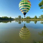 Kuporgás egy hőlégballon kosarában, legyek lefejezése egy laboratóriumban és az a bizonyos tej, ami talán azóta is a pulton erjed