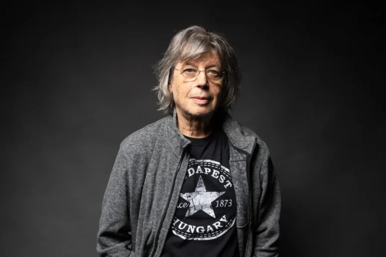 Elég volt ez a tizenhat év a hatalomgyakorlásból