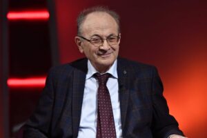 Meghalt Götz Béla Jászai Mari-díjas díszlettervező