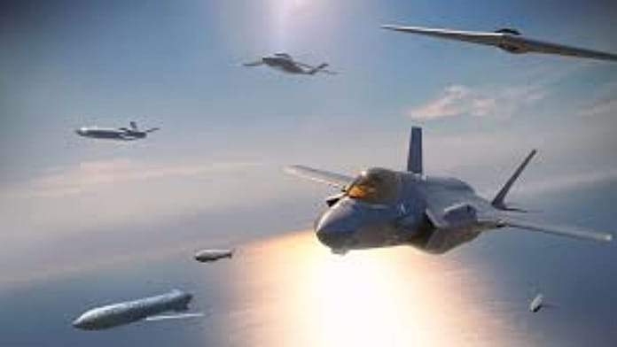 A robotok döntenek és harcolnak, az emberek csak figyelnek – a drónháború új korszaka kezdődik