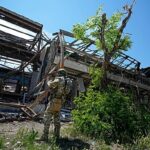 Hogyan züllesztette le Oroszország a megszállt kelet-ukrajnai területeket?