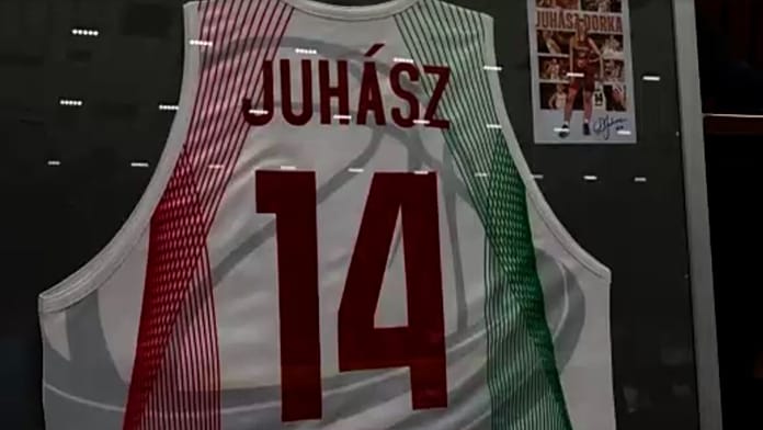 A pécsi Gyermekgyógyászati Klinikát támogatta Juhász Dorka