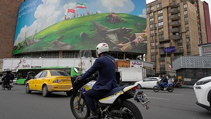 Irán ismét amerikai bázisok megtámadásával fenyeget, de jottányit sem enged a követeléseknek