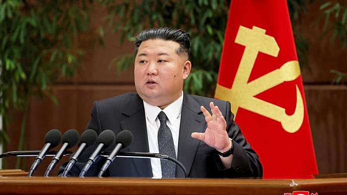 Észak-Korea újraválasztotta saját diktátorát