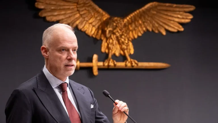 Szalay-Bobrovniczky Kristóf: A NATO új korszak küszöbén áll