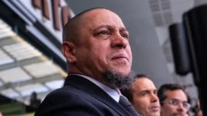 Meglepetés a BL-rangadó előtt: a nyilvánosság előtt tűnt fel a Real Madrid szívműtéten átesett legendája – videó