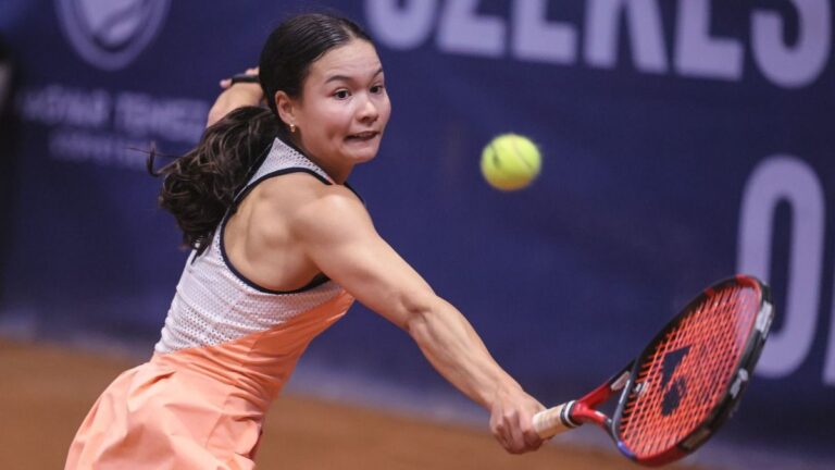 Csodás magyar teniszbravúr, Olijnyikova ezt nem teszi ki az ablakba