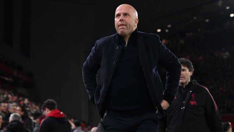 Slot a kiállított Szoboszlai helyett másokat vett elő a Liverpool drámája után