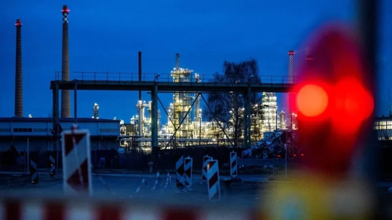 Robert Fico szerint Ukrajna zsarolja Magyarországot