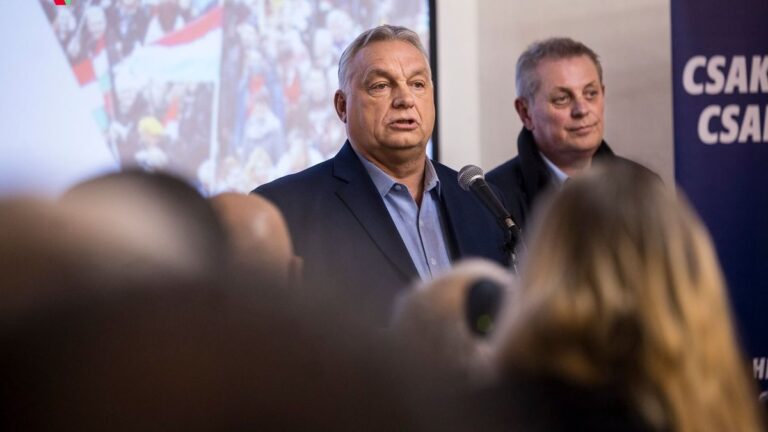 Orbán Viktor: Az a kérdés, hogy kormányt választunk vagy helytartót + videó