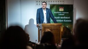 Nemcsak Sorosék vannak hálózatban, hanem a nemzeti konzervatív, keresztény erők is