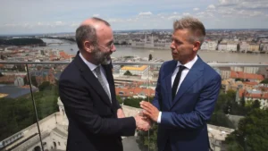 Magyar Péter kockázatos választás lenne a magyarok többsége szerint