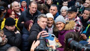 Választás 2026: Áradó Tiszát mért a Medián