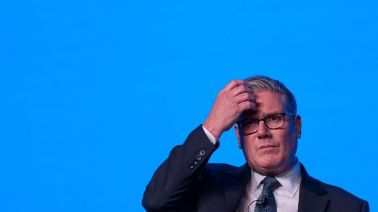 Meddig maradhat még a székében a brit miniszterelnök?