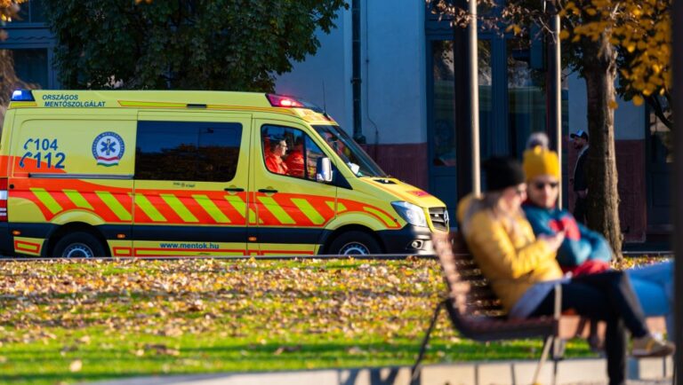 Tavaly leomlott a balatonlellei mentőállomás fala, most írták ki a közbeszerzést – de csak a tervezésre