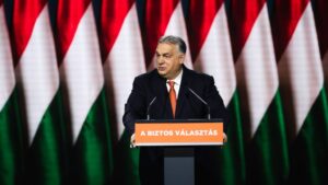 Az Európai Bizottság is elemzi a kormány rendeletét, amelyben leállítana egy pert Budapesttel szemben