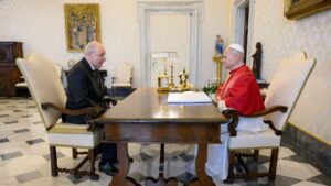 Madonna-szobrot vitt XIV. Leó pápának Sulyok Tamás, és meg is hívta Magyarországra