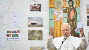 Leó pápa azt kéri a papoktól, beszédíráshoz ne használják a mesterséges intelligenciát és ne loholjanak a lájkok után