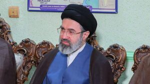 Megállíthatatlanul emelkednek az olajárak, Hamenei fia az új lefelsőbb vezető Iránban