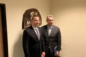 Lázár János arról beszélt, hogy a Mi Hazánknak és a Fidesznek össze kell fognia