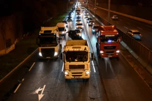 Akit zavar a kamionforgalom, készüljön a középkorra