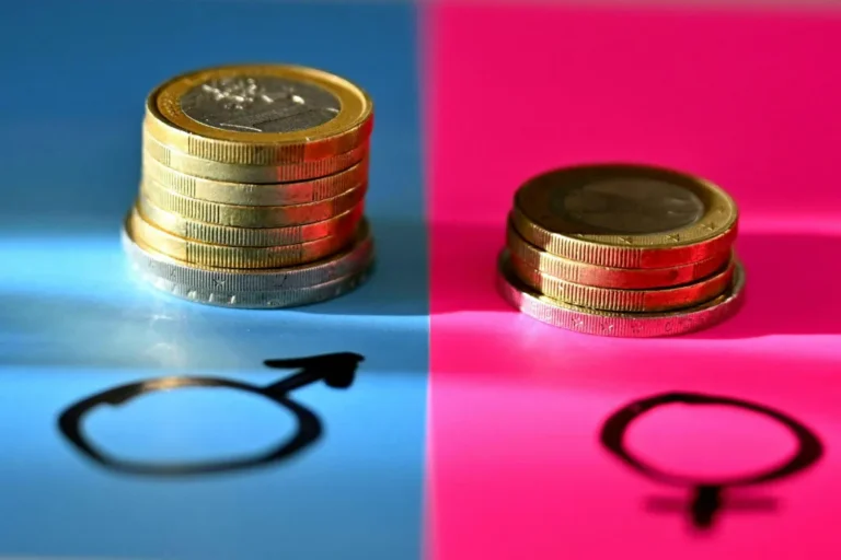 Egész Olaszországban sztrájkot hirdettek hétfőre a szakszervezetek