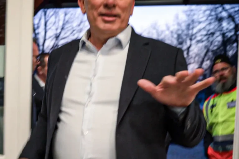 Nemzetközi újságíróvédő szervezet: Haladéktalanul vizsgálják ki a magyar hatóságok a Telex újságíróinak erőszakos eltávolítását