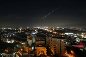 Trump: Nézzék meg, mi fog történni ma ezekkel az őrült gazemberekkel