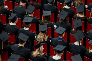 Miért nem látszik mindig a tanulás ára a bérekben?