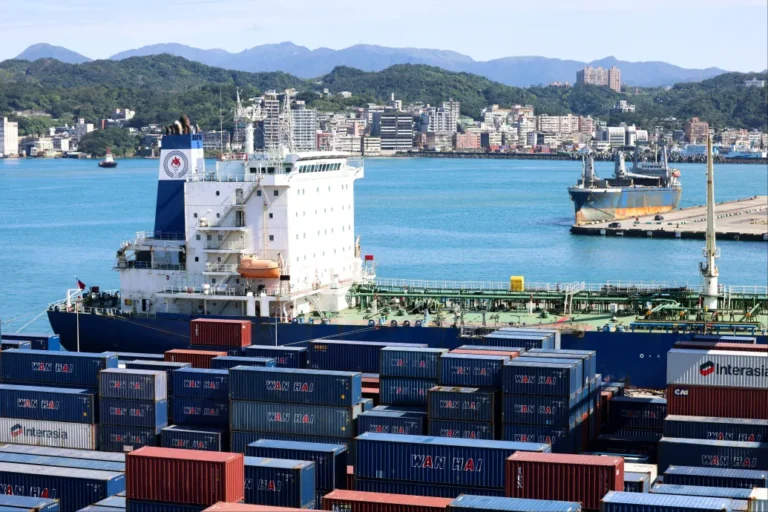 Putyin számára pénzügyi főnyeremény az iráni háború