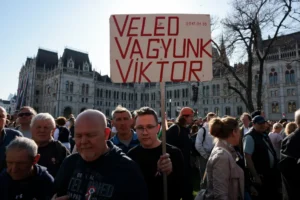 Most aztán már tényleg, de tényleg elkezdjük a kampányt – ígéri Orbán Viktor hónapok óta