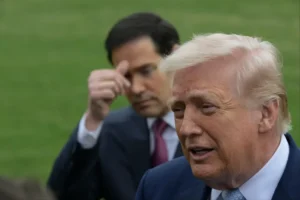 Amivel Trump fenyegetőzik, az háborús bűnnek számíthat