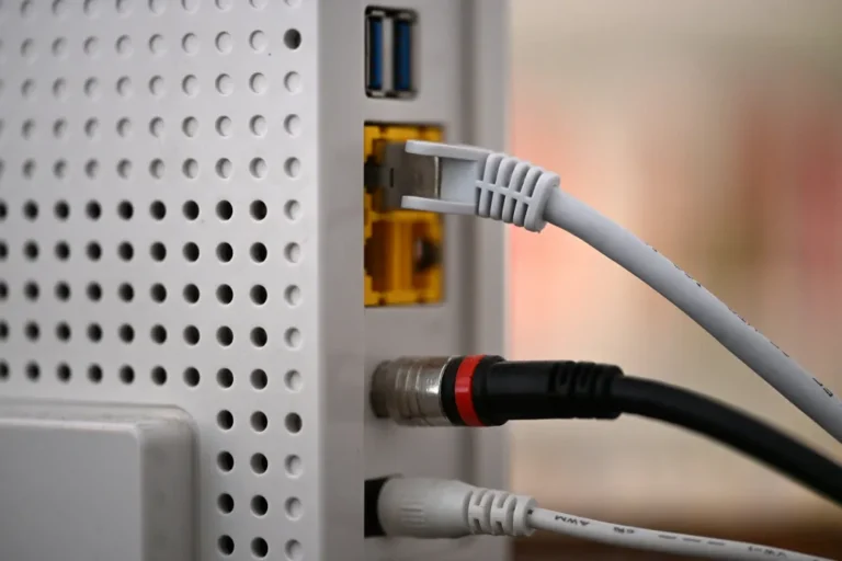 Az USA szerint nemzetbiztonsági kockázat minden külföldön gyártott router, úgyhogy betiltja őket