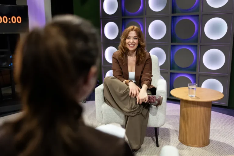 „Nem akarok olyan országban élni, ahol embercsoportokat kipécéznek és bántanak” – idézetek Kovács Patrícia interjújából