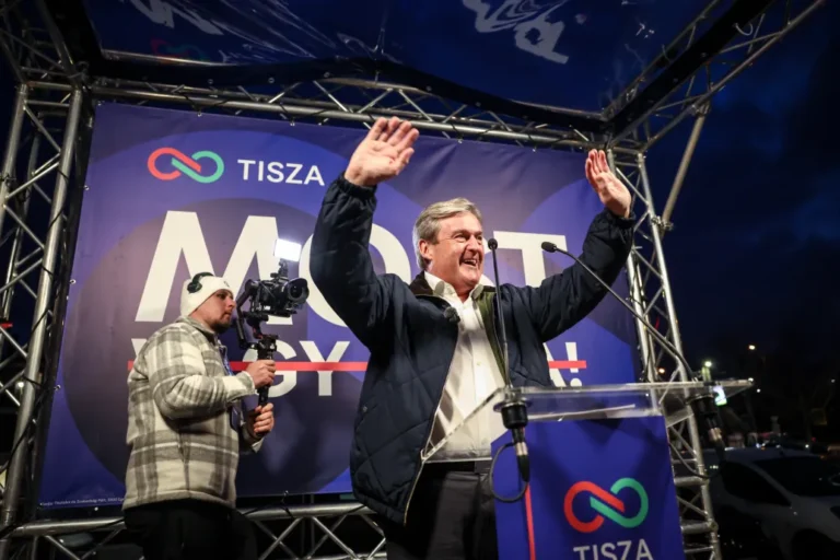 Újabb kiszivárgott Tisza-programról ír az Index, Magyar Péter szerint ez is hamisítvány