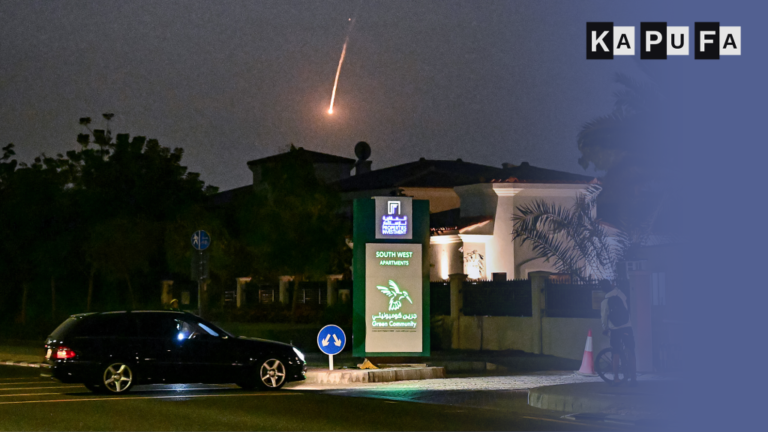 Pető Péter: Orbán Facebookján Ukrajna háborúzik velünk, Dubajba rakéták csapódnak – a fikció és a valóság ugyanúgy éri el az elménket?