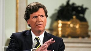 Tucker Carlson újabb botránya: Iránnak való ügynökösködéssel gyanúsítja a CIA?